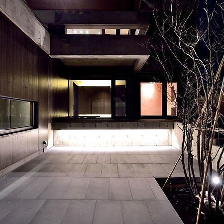 Ori Villa Кучан Екстериор снимка
