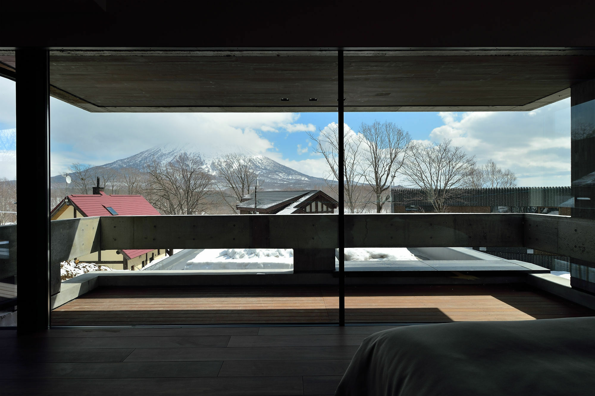 Ori Villa Кучан Екстериор снимка